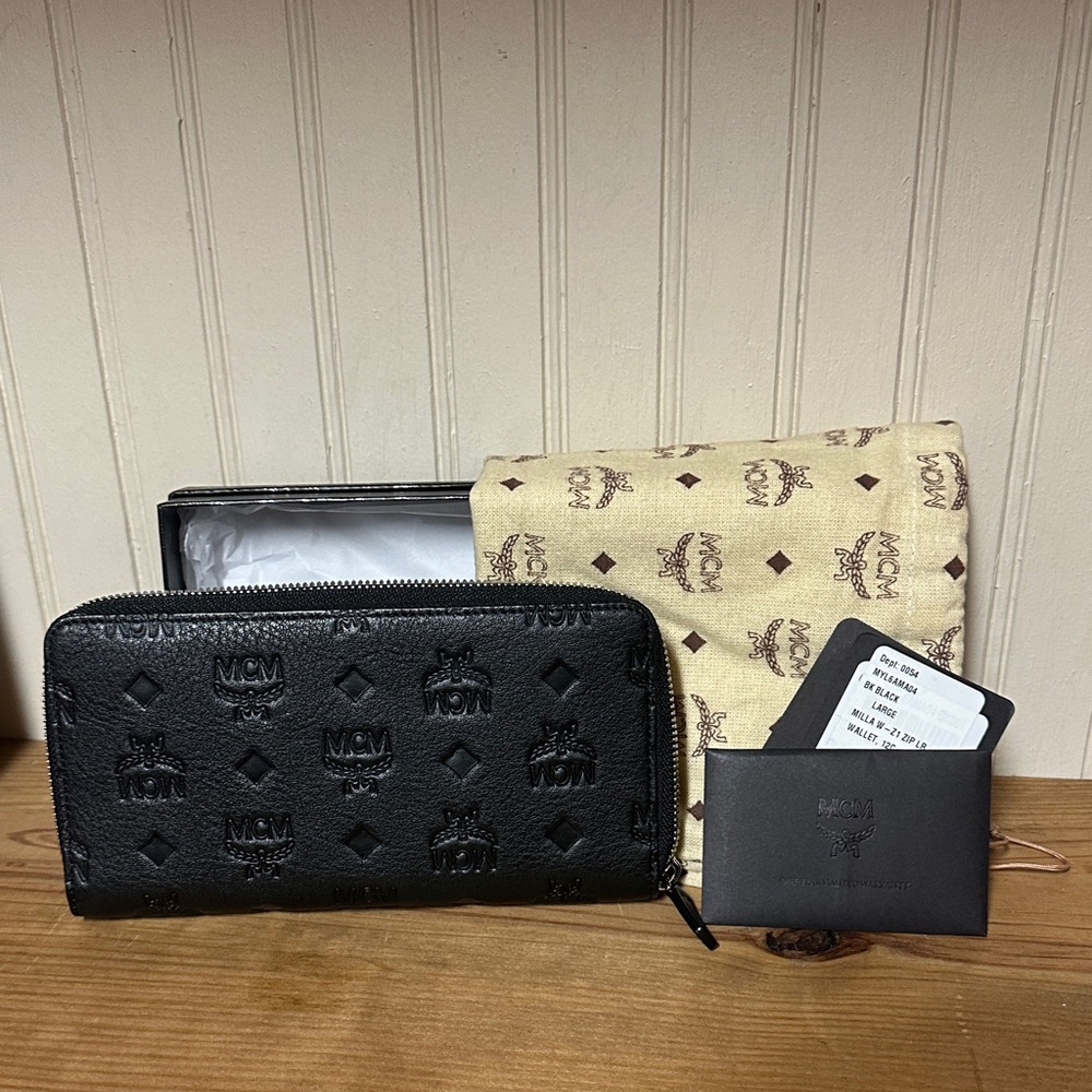 New MCM Long Wallet